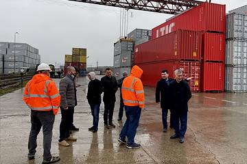 Представители ТМТМ посетили контейнерный терминал GR logistics & terminals