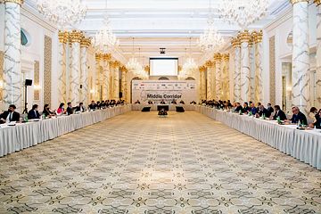 Заседания Рабочей группы и Общего собрания Международной ассоциации "Транскаспийский международный транспортный маршрут" состоялись в Баку