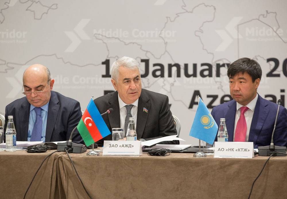 В Баку состоялись первые в новом году заседания рабочей группы и Общего собрания Международной ассоциации «ТМТМ»